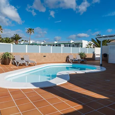 Villa Mamelo