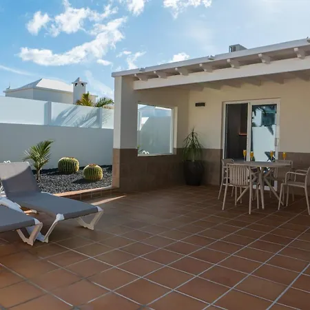 Villa Mamelo Puerto del Carmen (Lanzarote)